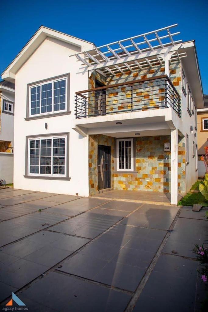 Atavola Homes Tema Luaran gambar
